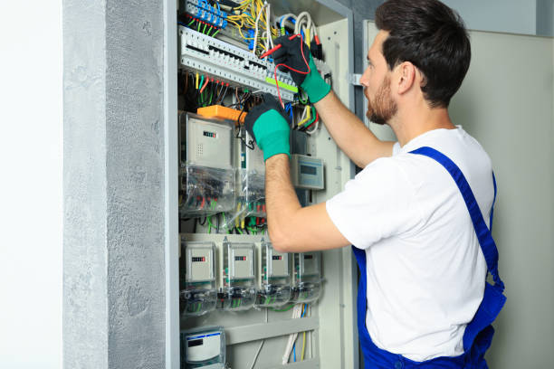 Best Licensed Electrician  in Pomona, CA